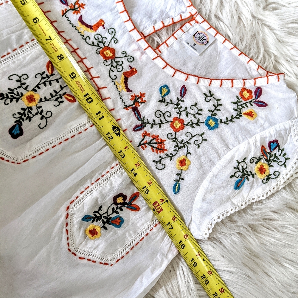 🔴SOLD🔴 Bila SMALL Peasant Blouse Embroidered Top - Picture 6 of 8